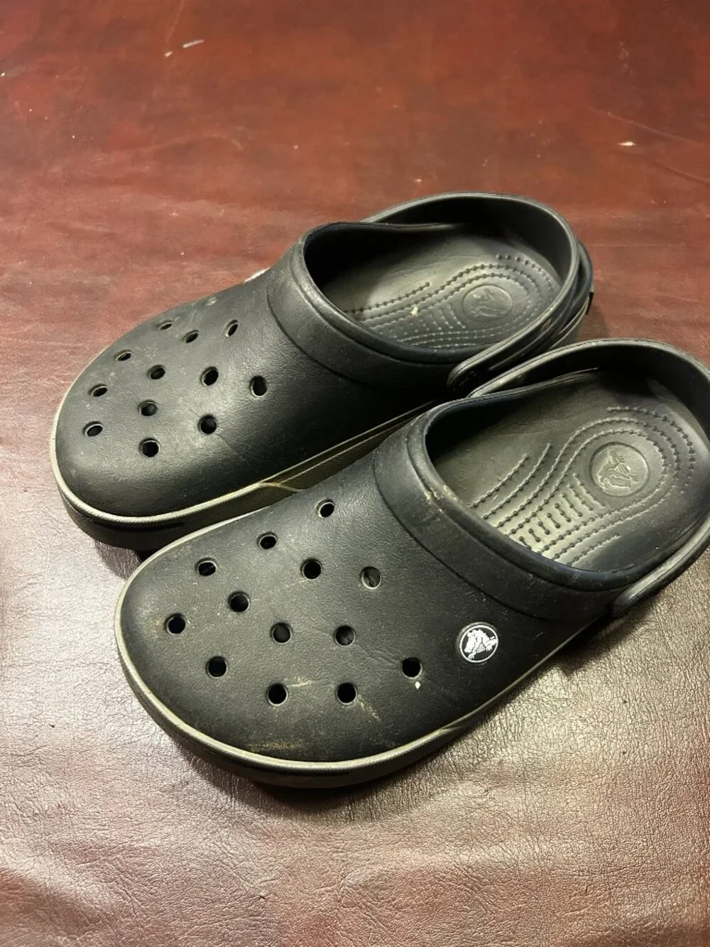 Black Size 8 Crocs in great condition